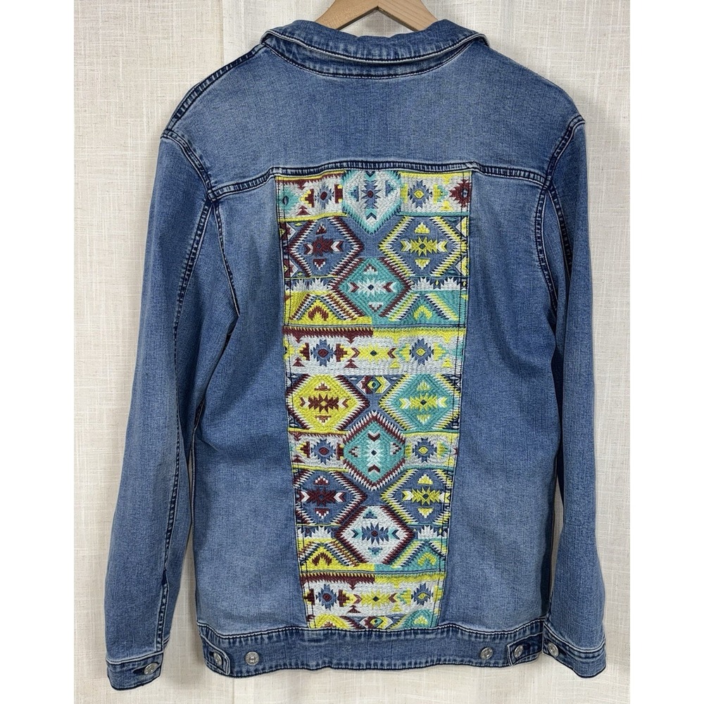LULAROE Jaxon Jean Jacket Women's XL Embroidered Southwestern Denim Pockets - Picture 3 of 9